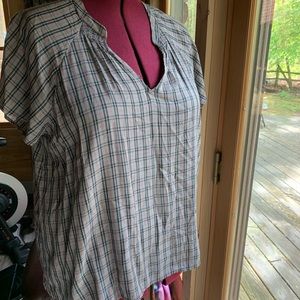 Gray plaid pullover.